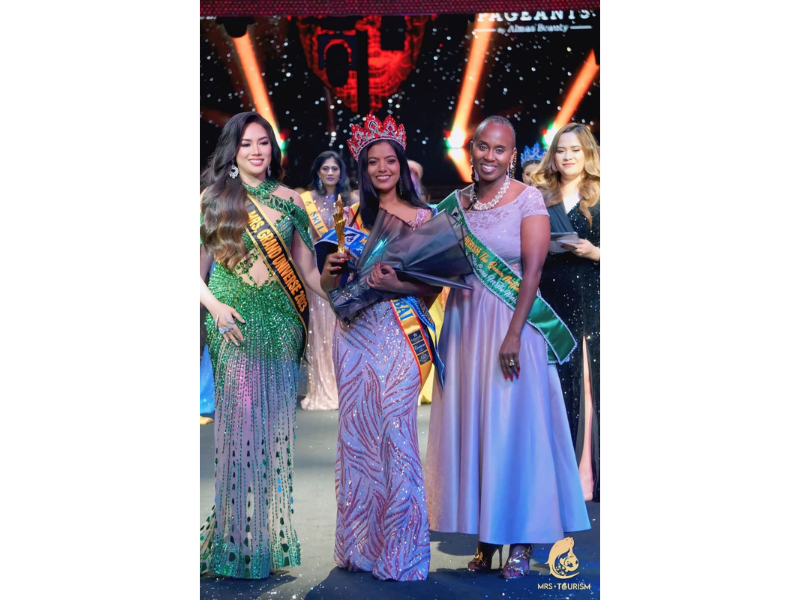 Indian Woman Sudha Shakywar Crowned Mrs. Tourism Ambassador for Education 2025 in Dubai — Promoting Unity Through Learning and Travel