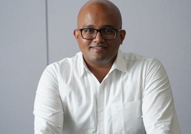 Why Retail Investors Are Demanding Institutional-Quality Fixed Income Access